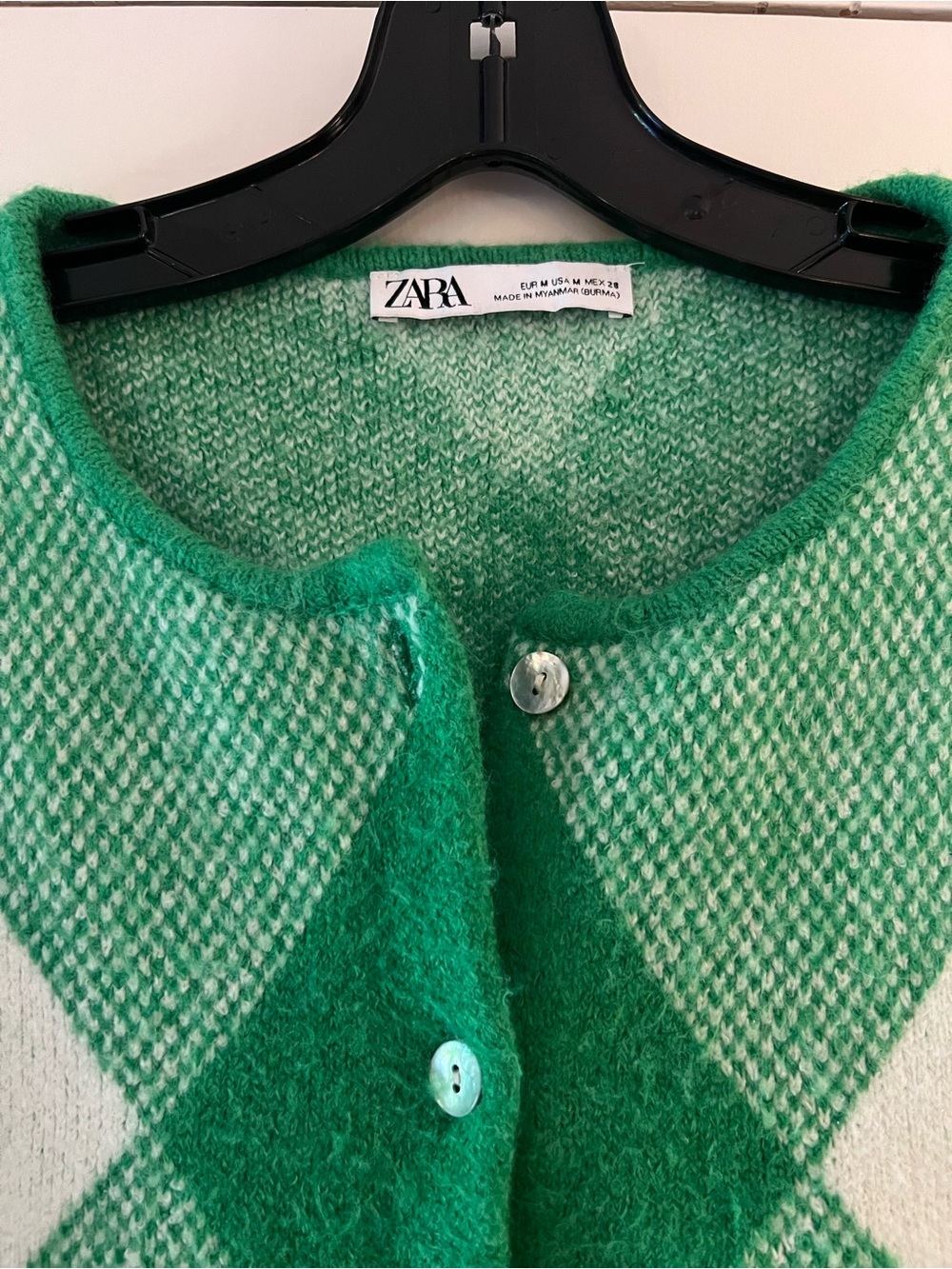 Zara Green and Cream Argyle Cropped Button Cardigan - Picture 2 of 2
